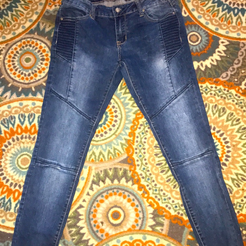 Womens skinny jeans